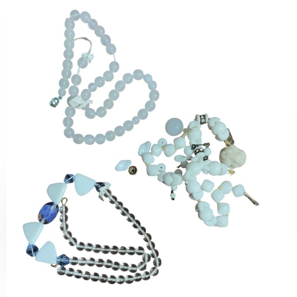 Lot of 26 Vintage Art Deco Czech Glass Beaded Necklaces,  Art Glass Milk Glass - Picture 6 of 15